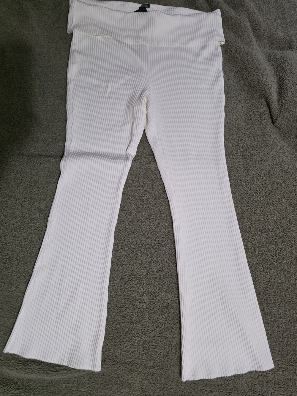 New Wild Fable Women's Ribbed Flare Leggings in Off-White Size XXL
